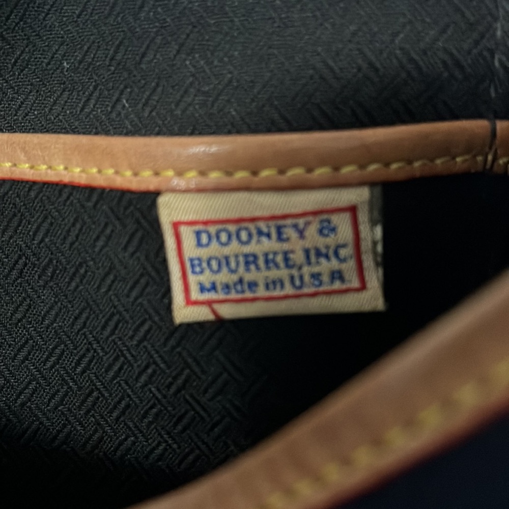 Vintage Dooney & Bourke Messenger Canvas Crossbody Bag - Picture 7 of 9